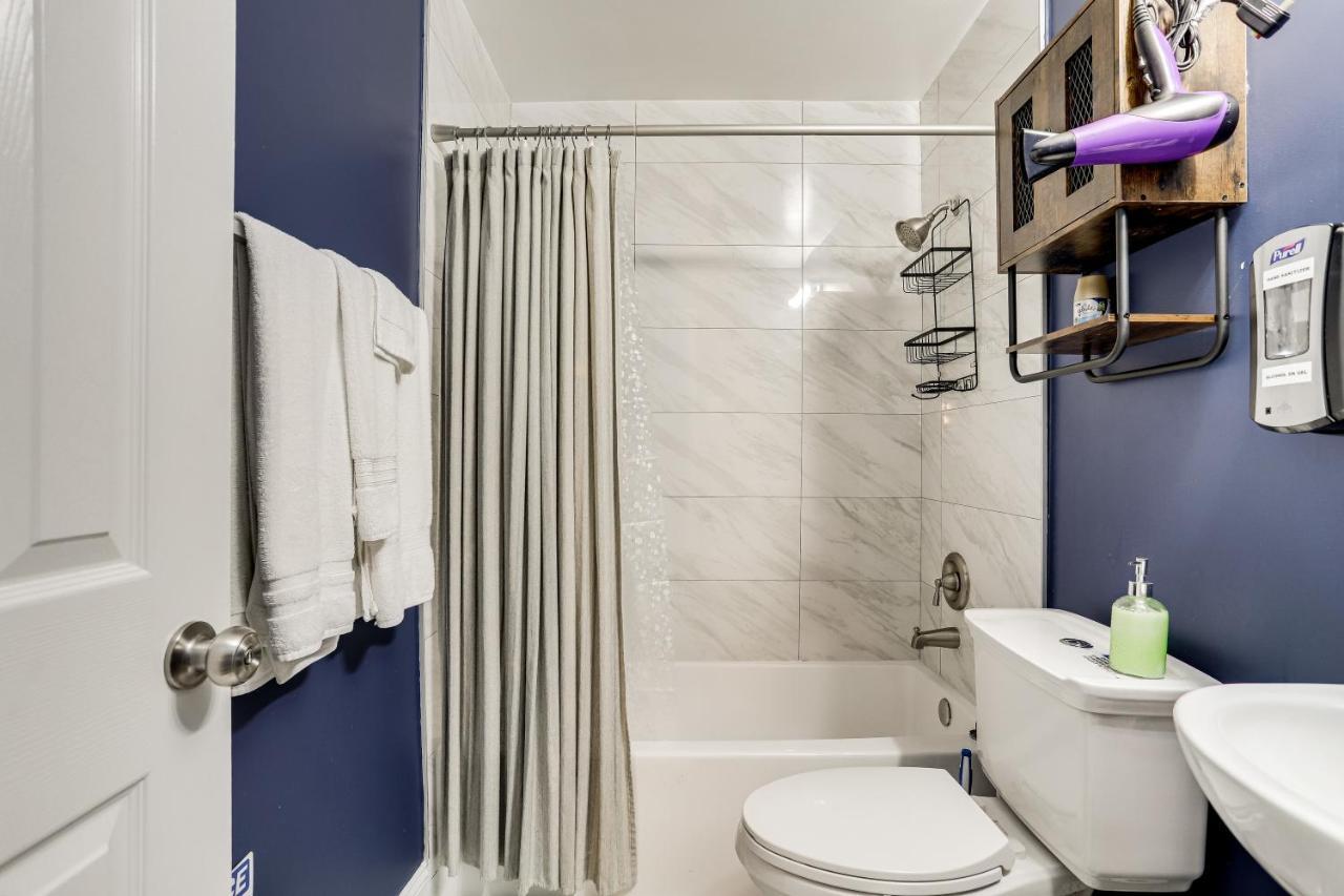 Escape To Our Cozy 3 Bed Rm 2 Bath Unit In Alexandria Va Exterior foto
